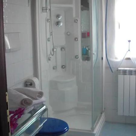 Guest house Sinequaroma Casal Palocco