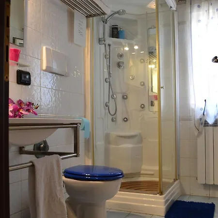 Guest house Sinequaroma Casal Palocco